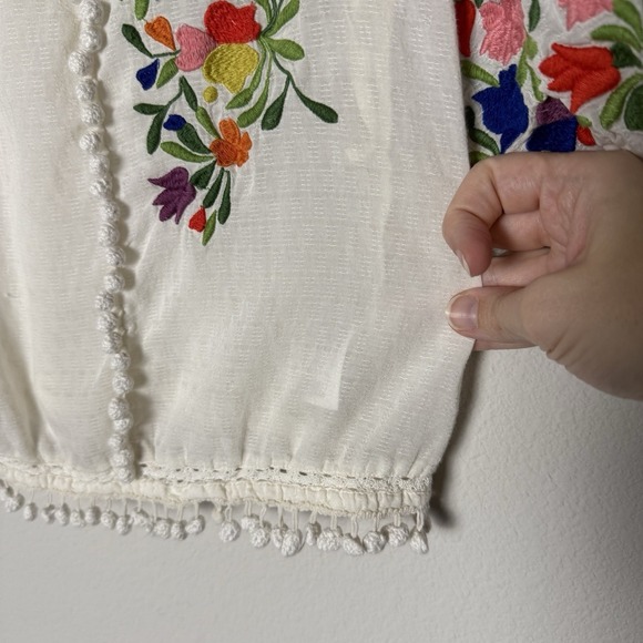Vanessa Virginia Embroidered Pom Pom Peasant Blouse Anthropologie Womens 8 Boho - Picture 5 of 14